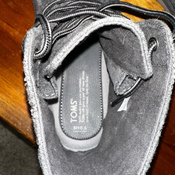 TOMS quilted grey searcher ankle boots wool - Picture 5 of 8